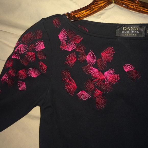 Original Dana Buchman from Bloomingdales - Picture 3 of 4