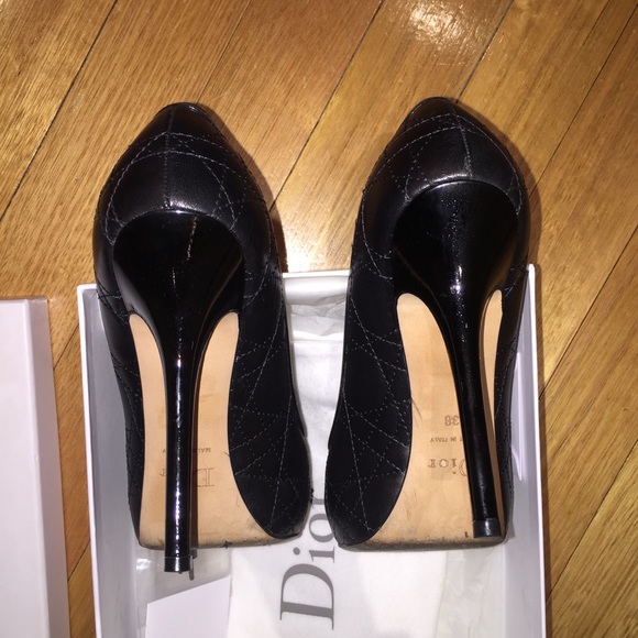 Authentic Christian Dior Black pumps - Picture 2 of 4