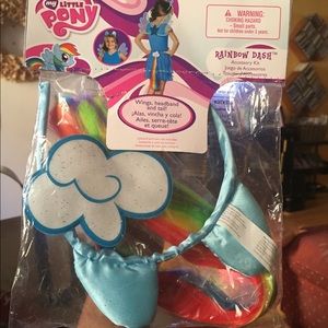 My little pony. Rainbow Dash Accessory kit.