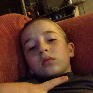 Meet your Posher, Cameron