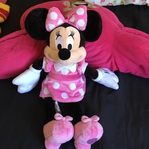 Minnie Mouse stuff animal