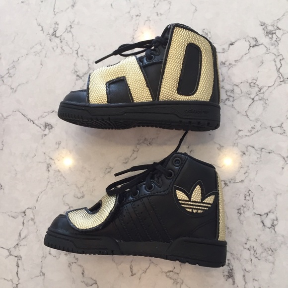 Authentic Jeremy Scott Adidas black high tops - Picture 3 of 4