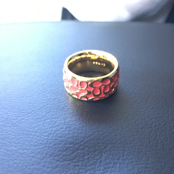 Coach ring (size 7)