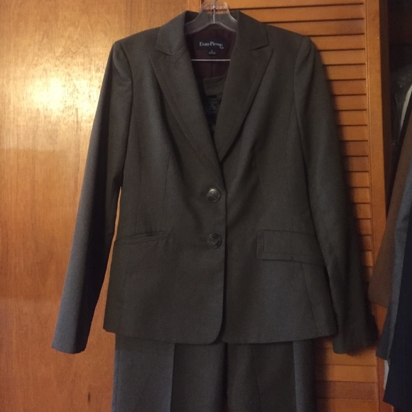 Even-Picone Pant Suit - Picture 1 of 3