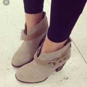 Beautiful beige buckle booties