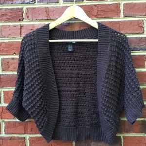 Knit short sleeve shrug
