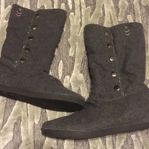 Roxy Boots