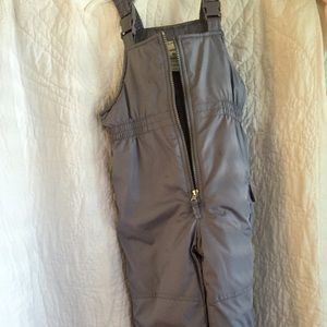 Grey 4T Snow gear