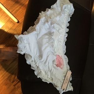 NWT VS bathing suit bottoms