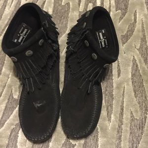Minnetonka boots