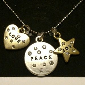 Necklace with 3 charms, in box