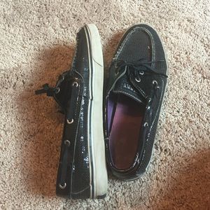 DELETING IN 24 HOURS GET IT WHILE U CAN!!