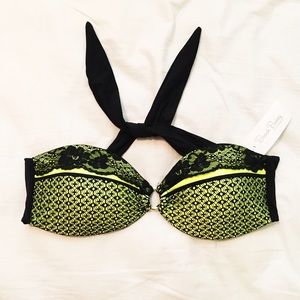 Beach Bunny bandeau top (L)