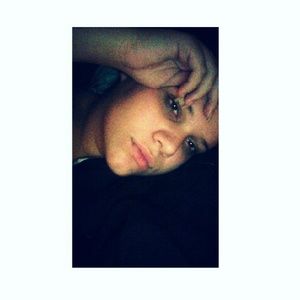 Meet your Posher, Destiny