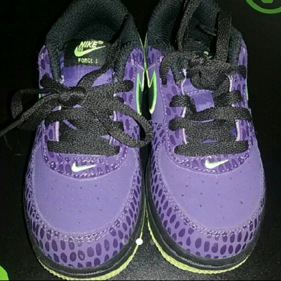 SOLD ON MERCARI - Picture 2 of 3