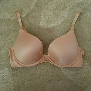 FABULOUS by VICTORIAS SECRET Nude Bra