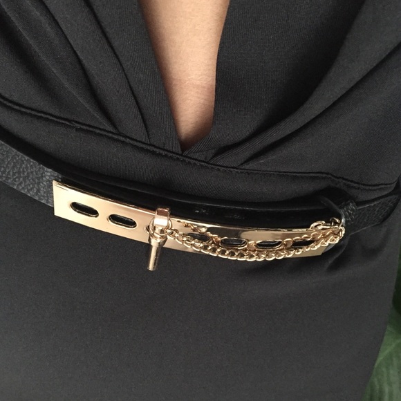STYLE STALKER - Picture 4 of 4