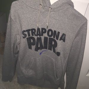 nike hoodie