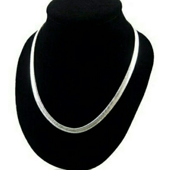 Silver snake necklace