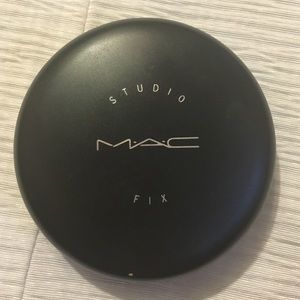 MAC studio fix powder