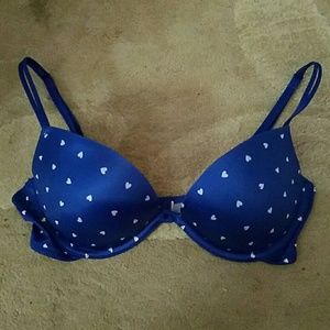 Blue & White Heart Patterned Bra VS PINK
