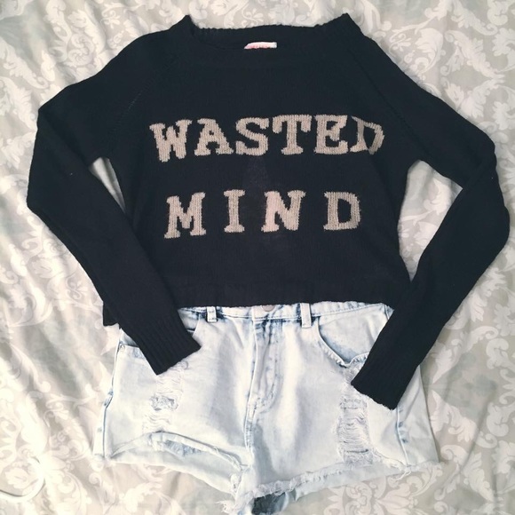 Wasted Mind Top - Picture 1 of 4