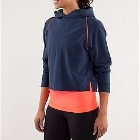 Lululemon sz10 crop hoodie