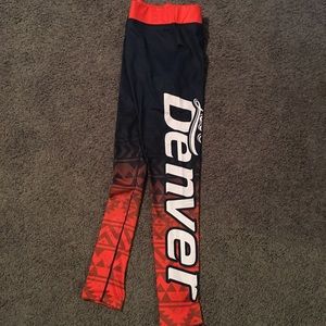 NEVER WORN DENVER BRONCO LEGGINGS SIZE XL Small