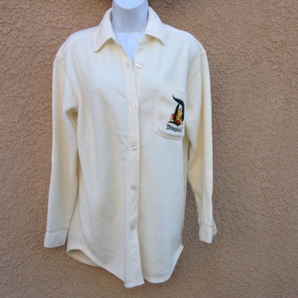 🌟MAkE AN OFFER🌟Disney Winnie the Poo fleece