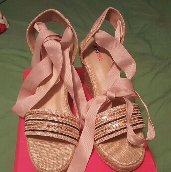 Sandals - Picture 2 of 2