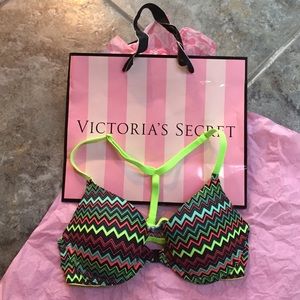 Victoria Secret "Pink" front closure padded bra