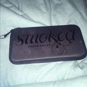 Urban Decay Smoked pallete