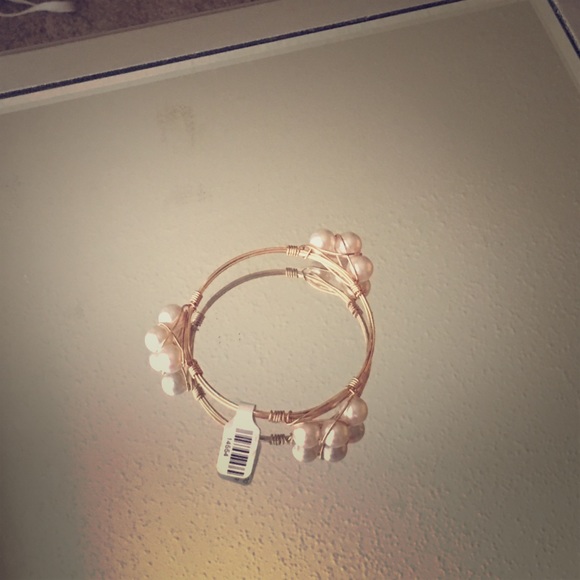 Gorgeous jewelry brand new