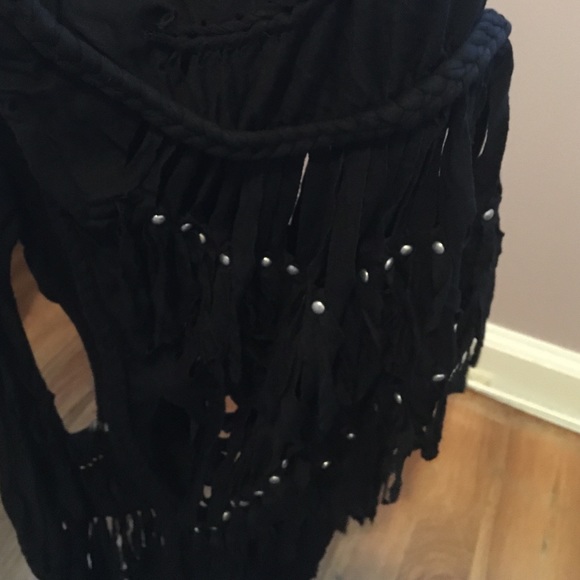 Vest - Picture 2 of 3