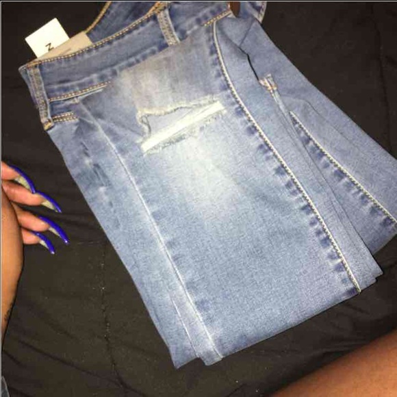 Brand NWT Bullhead Jegging