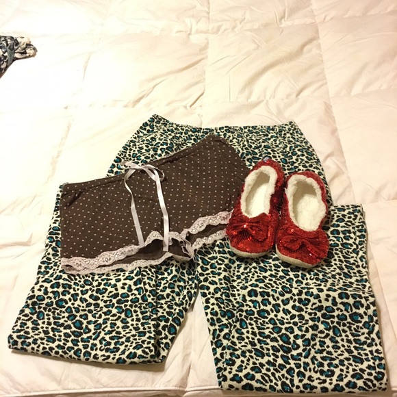 Pajama Party!  Already bundled for you 😍