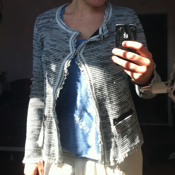 Pusco soft sweater/jacket - Picture 2 of 5