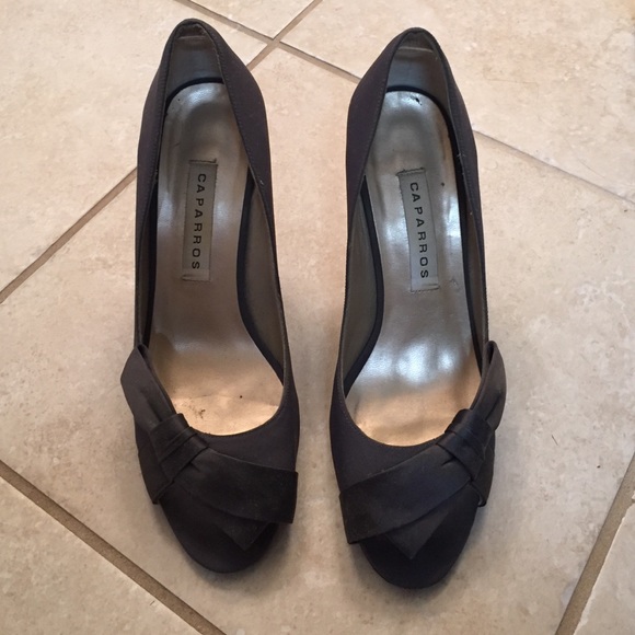 Grey bridesmaid dress heels EUC