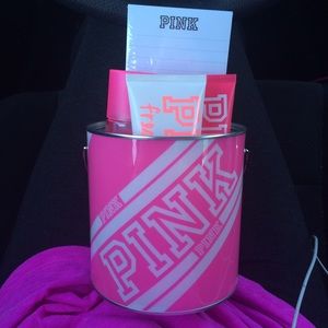 PINK fresh and clean gift set.