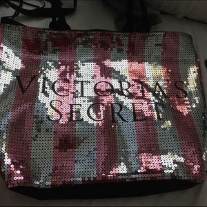 Victoria's Secret tote
