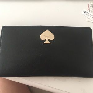 black Kate spade wallet