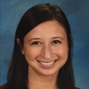 Meet your Posher, Leah