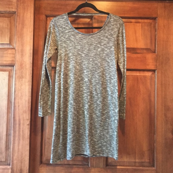Mini grey long sleeve dress
