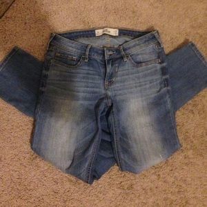 Hollister Jeans never worn