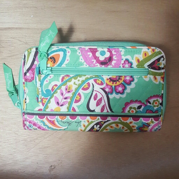 Vera bradely wallet - Picture 3 of 3