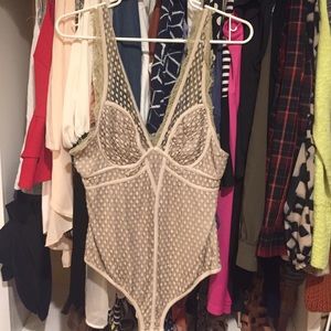 V neck lacy bodysuit