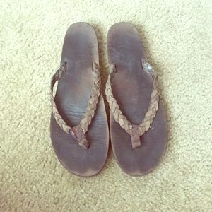 Tan braided Rainbows