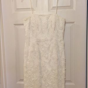 Beautiful white Calvin Klein dress. Size 8.