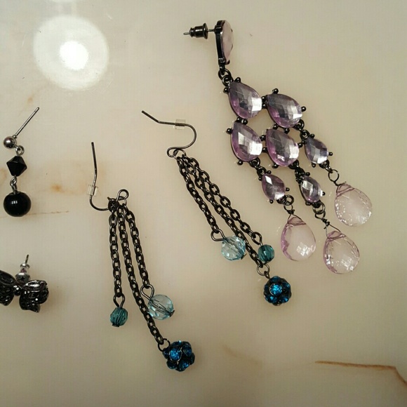 Earring bundle - Picture 3 of 4