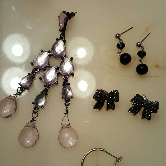 Earring bundle - Picture 4 of 4